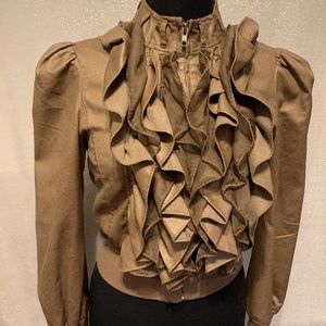 Ryu Mid-Length Jacket with Ruffle Collar